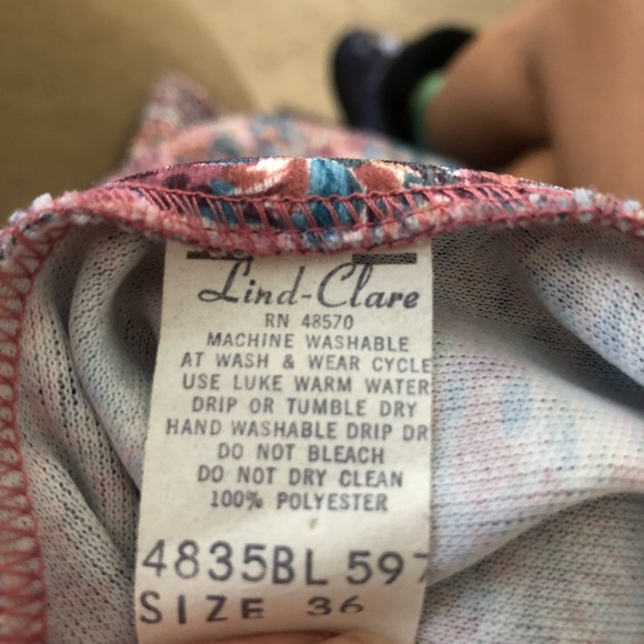 Vintage 1970’s LIND-CLARE Oversized Floral Blouse - Picture 5 of 8